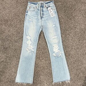 NWT Women's Light Blue Ripped Cropped Jeans